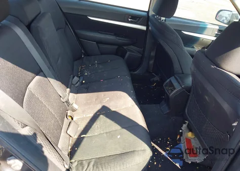 2011 Subaru Legacy 2.5I Premium из США, поврежденный, VIN 4S3BMBB61B3225135